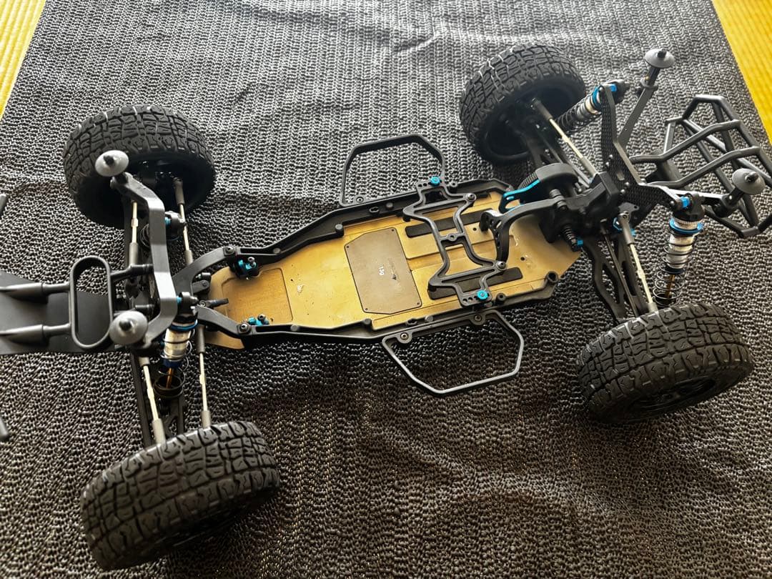 Associated RC10 SC6.2 （走行浅い）