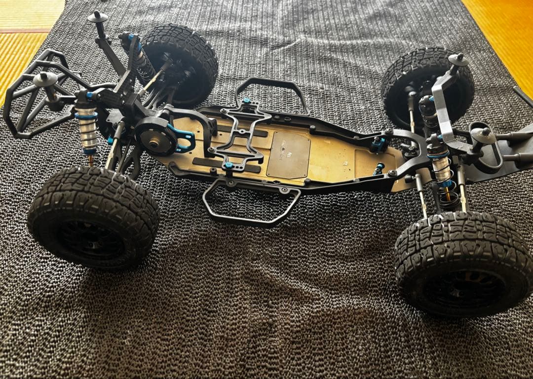 Associated RC10 SC6.2 （走行浅い）