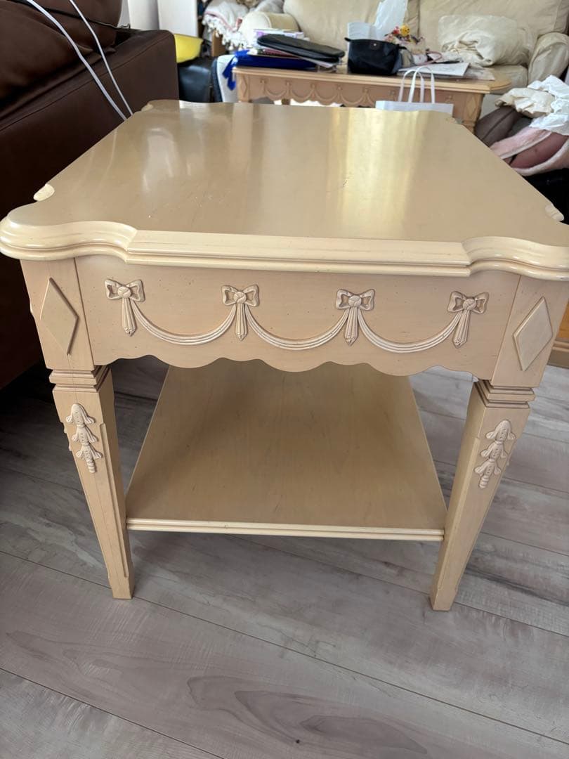 リンホーリン♡リボン木製ナイトテーブル レア イマン 姫家具 週末セール中