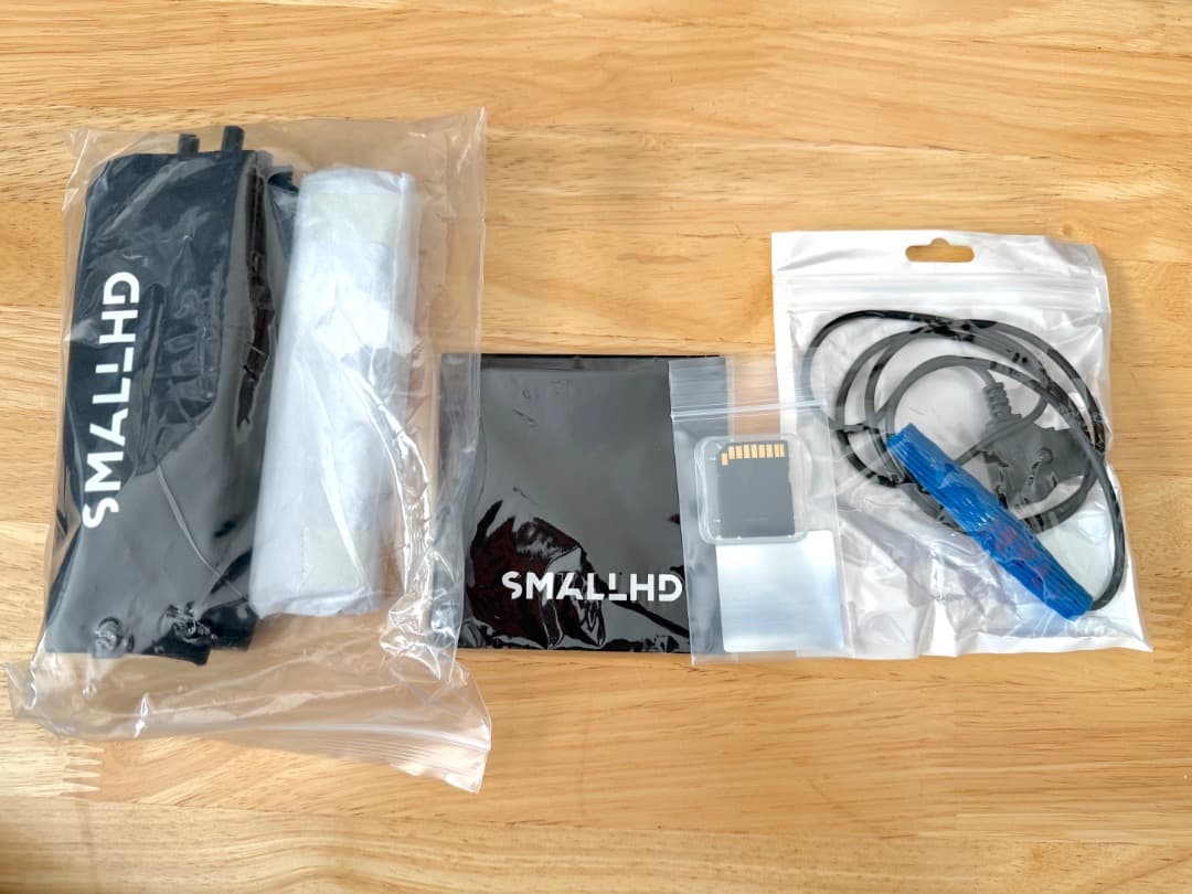 未使用 SMALLHD CINE7 フィールドモニター アクセサリーセット