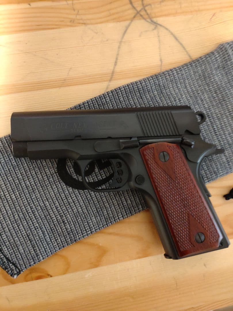 エラン製モデルガン　ニューエージェント