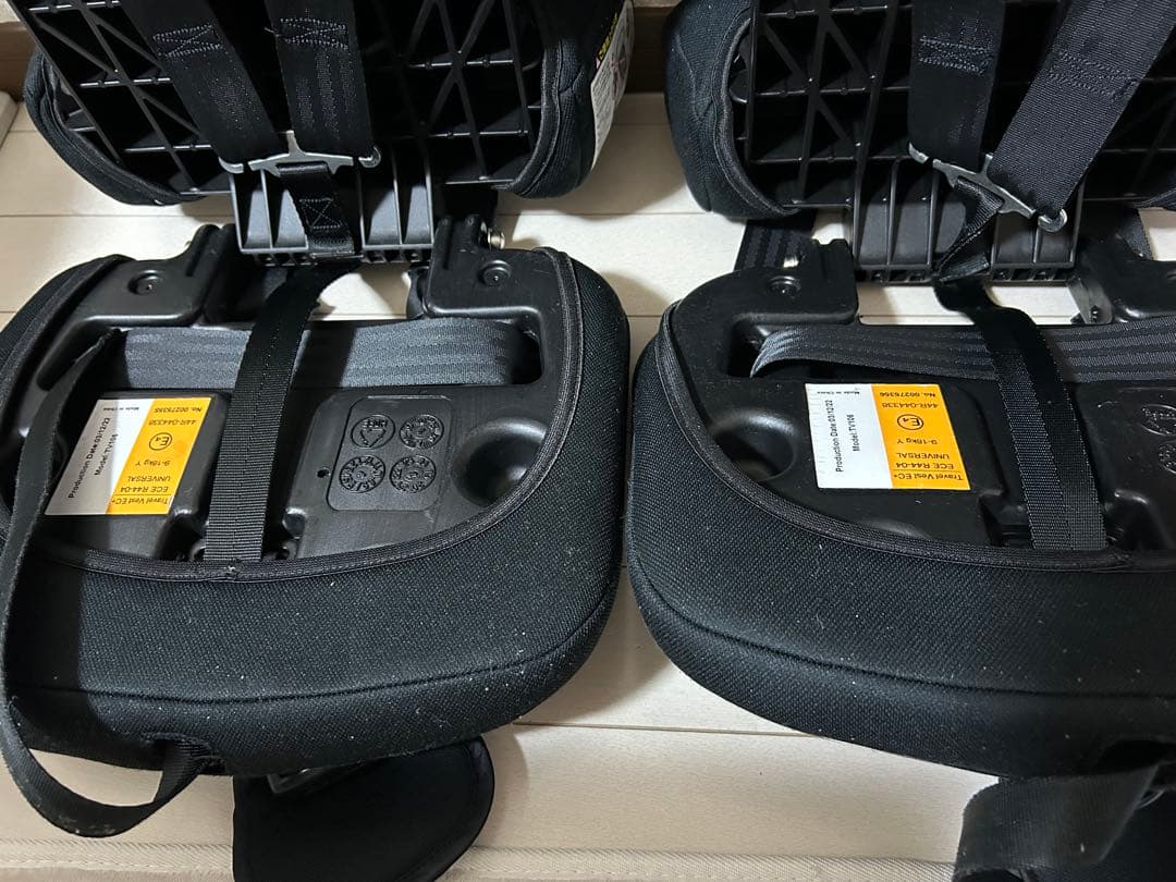 トラベルベスト　チャイルドシート2台セット