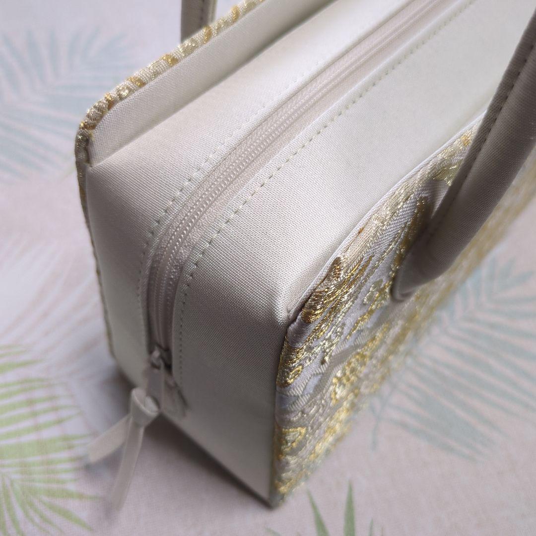 利休バツク沙織