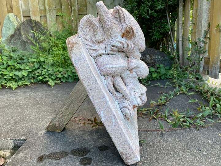 大幅値下げ！鬼板師による手作りの鬼瓦の置物になります。