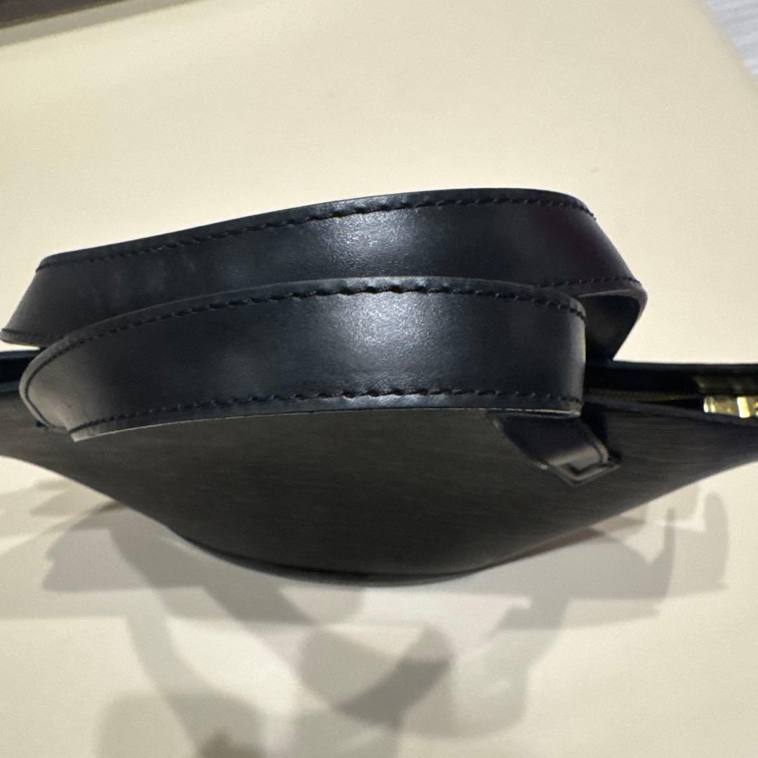 30分限定価格‼️ルイヴィトン サンジャック エピ M52272 ノワール