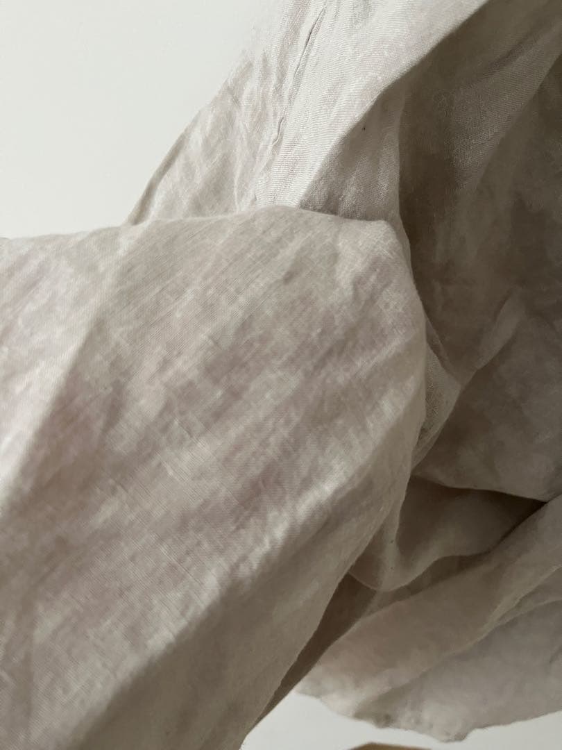 cosmic wonder floral pattern リネン 薄灰色