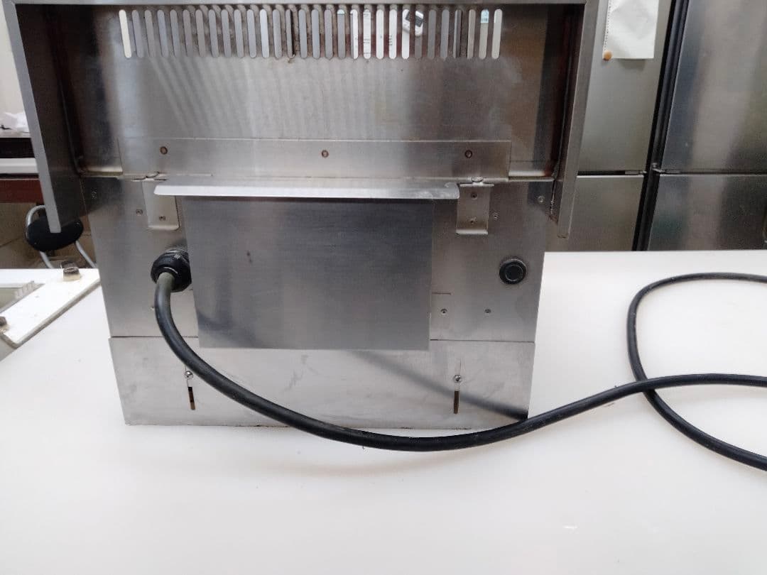 ホシザキ　電磁調理機器(IHコンロ)　幅450×奥行600×高さ280(mm)