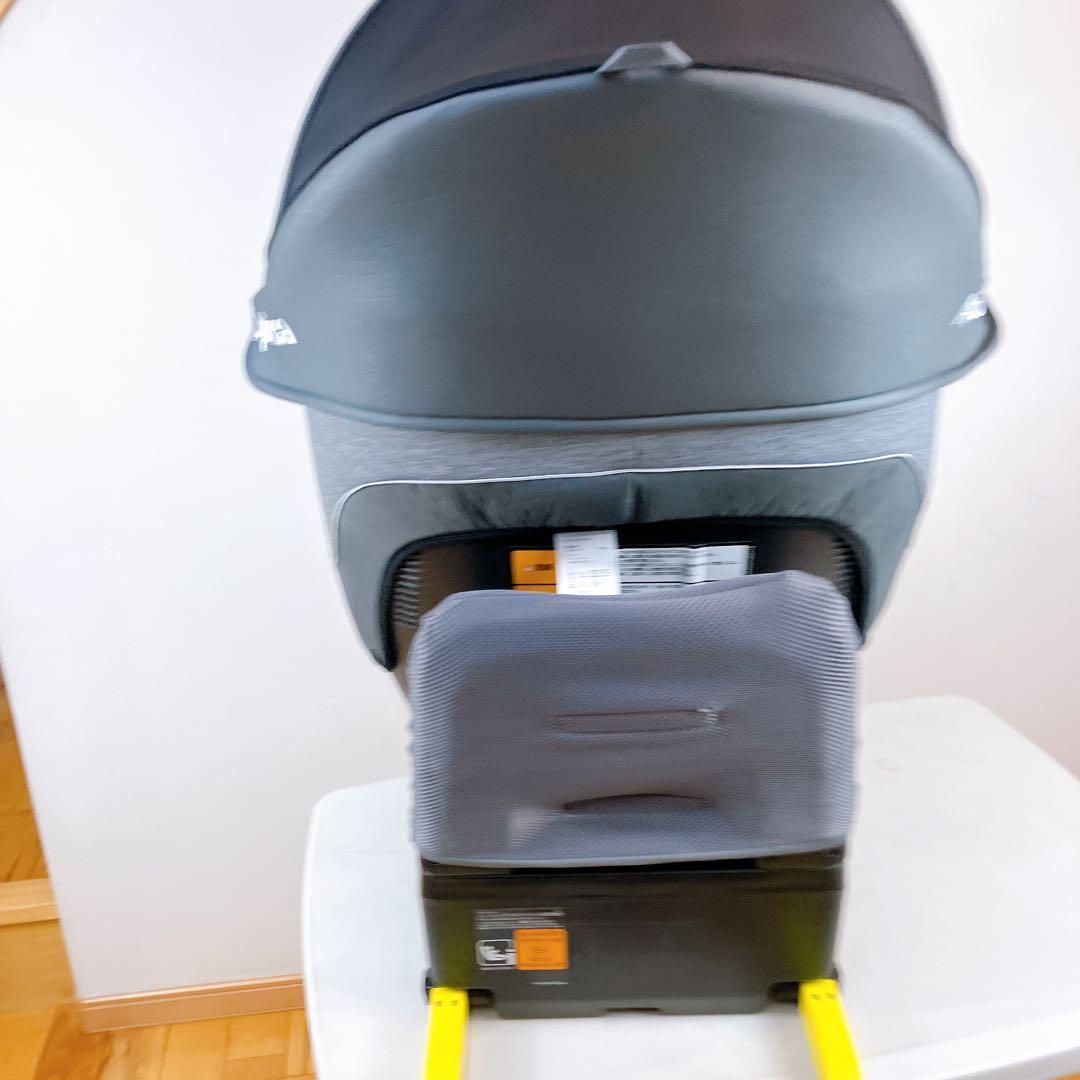 Apricaチャイルドシート クルリラ プラス ライト