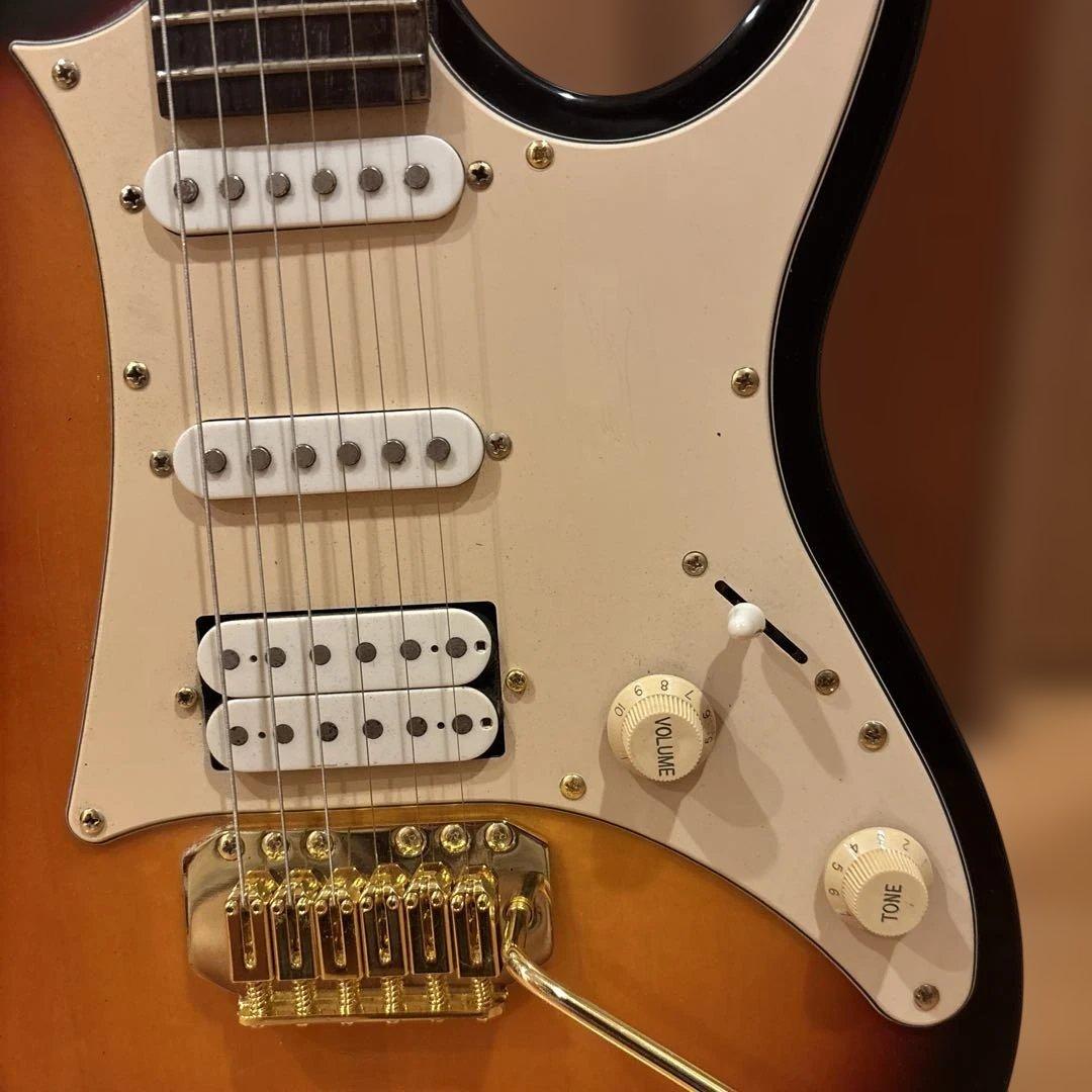 Ibanez GIO ゴールドパーツ仕様 トレモロアーム付 新品弦張替済