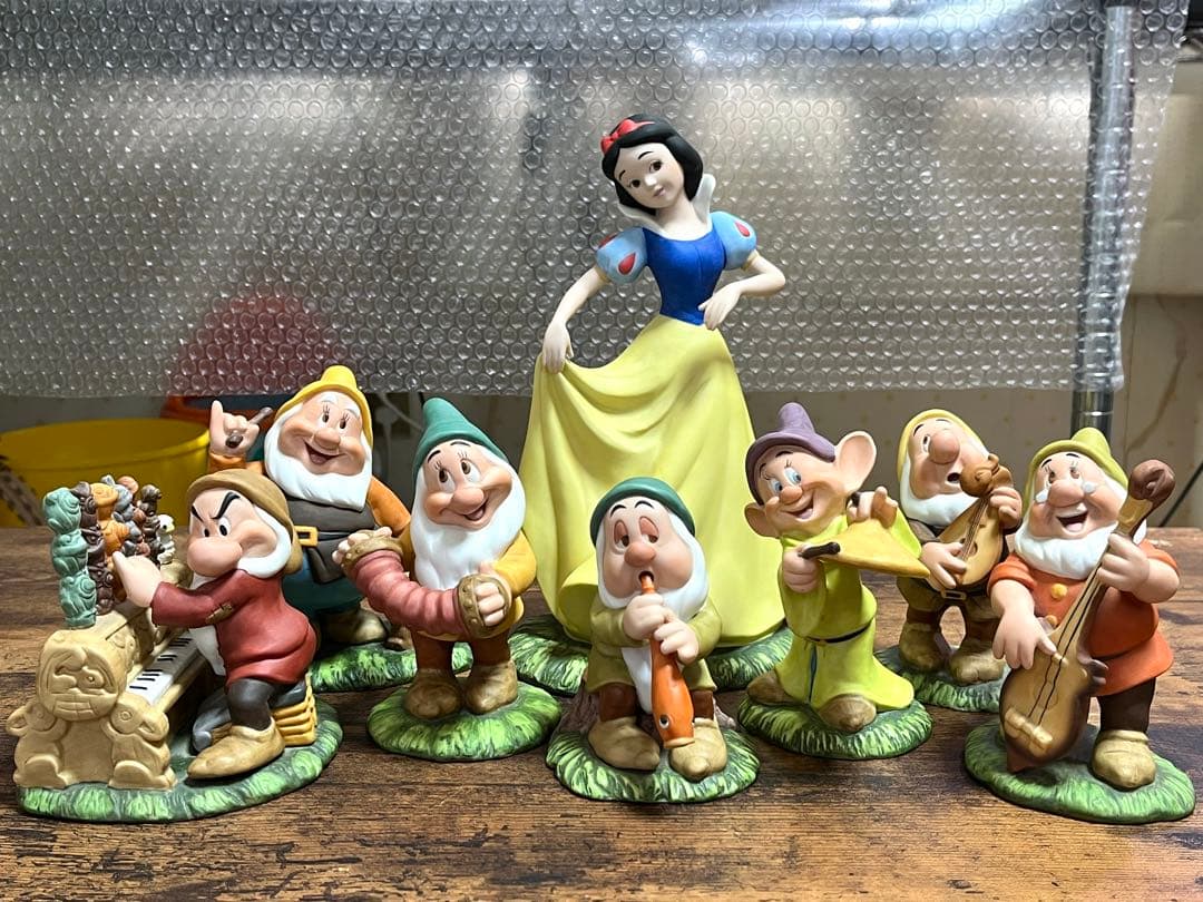 ディズニー 加藤工芸 白雪姫 七人の小人 陶器 置物