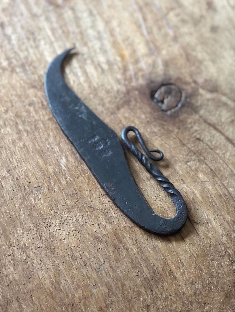 大工さんの木箱から出てきた火打ち金　火打鎌　明治時代　古民藝　古民具魔除け厄除け