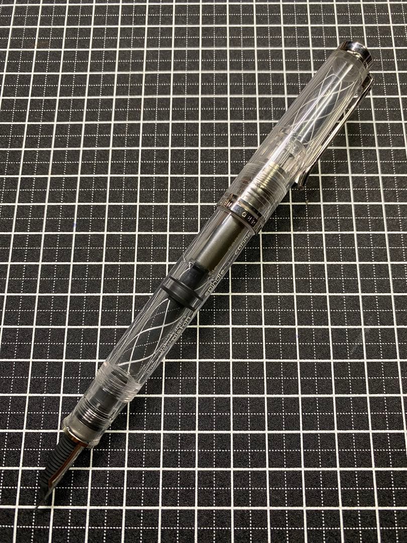 Pelikan Souveran M805 Demonstrator 刻印有
