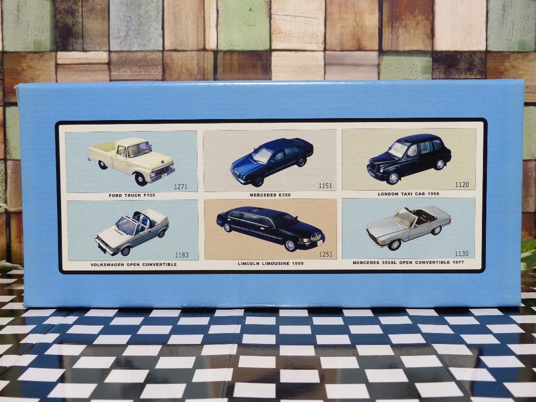 [250]新品 1/18 シボレー 1965 C-10 トラック ミニカー