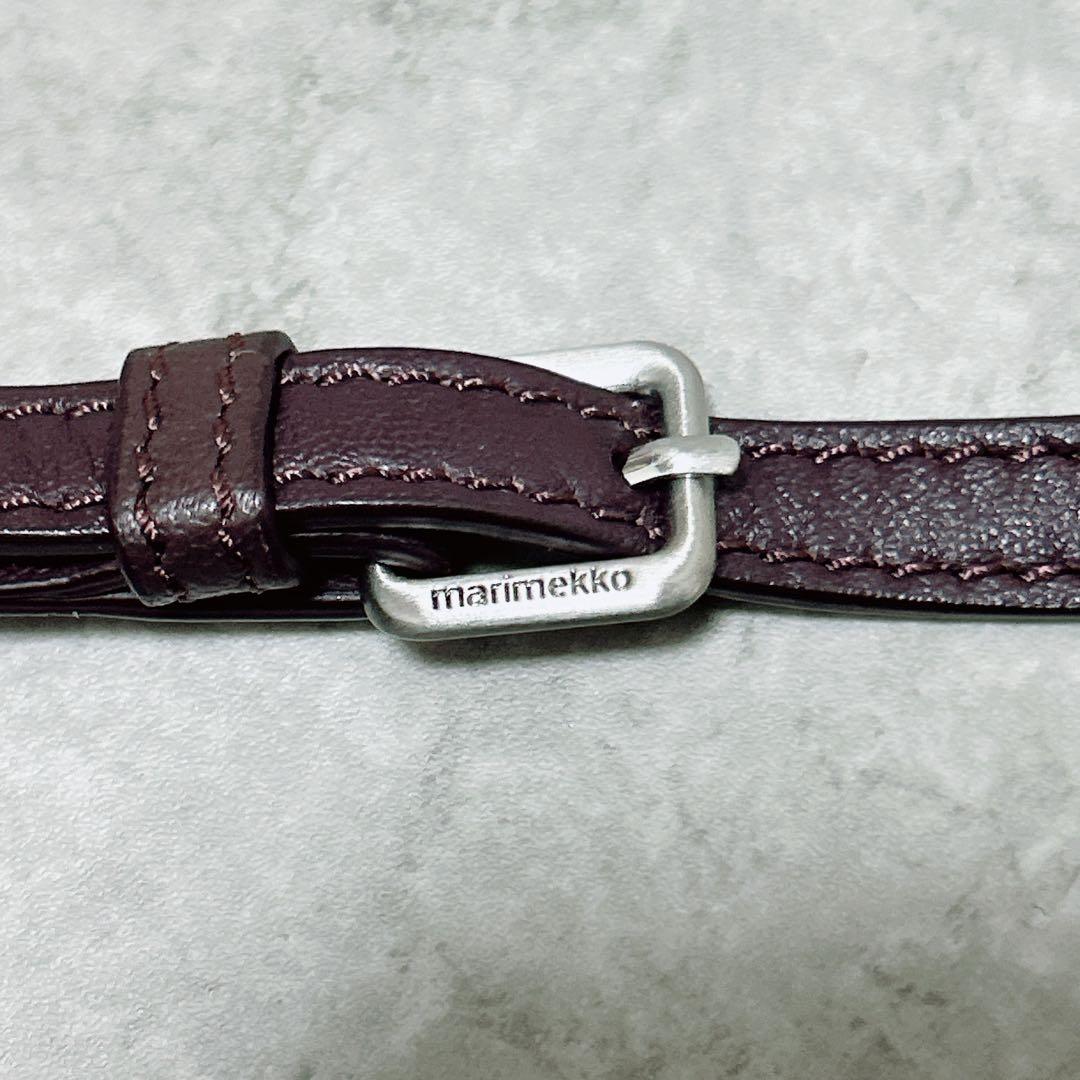 marimekkoショルダーバッグ ポシェット ウニッコ型押し ワインレッド