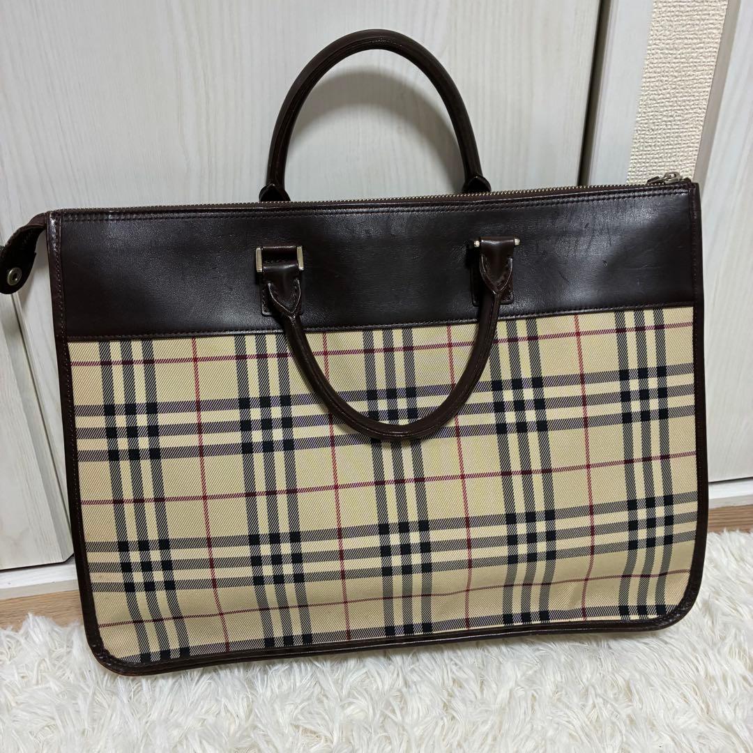 バーバリー　ビジネスバッグ　トートバッグ　ノバチェック　ロゴプレート　A4