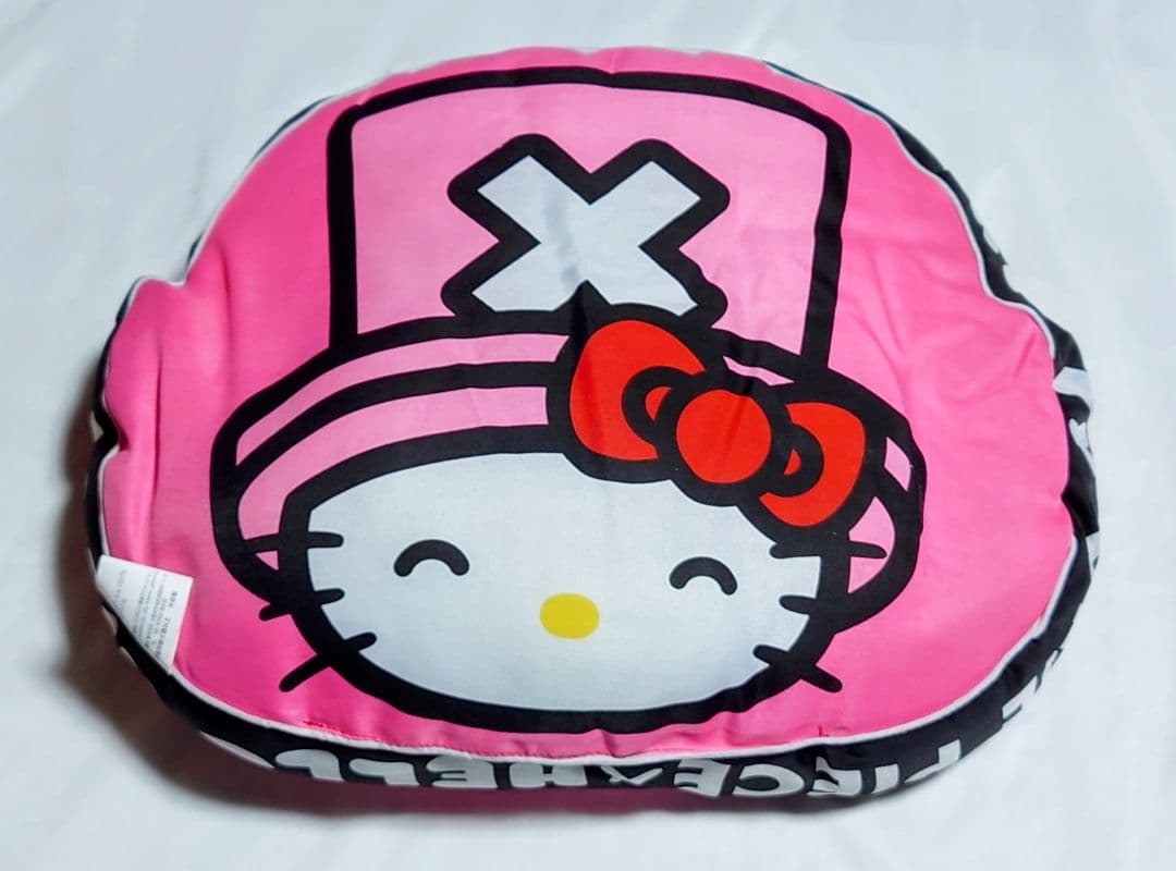 サンリオハローキティおでかけスクーター、他グッズ。