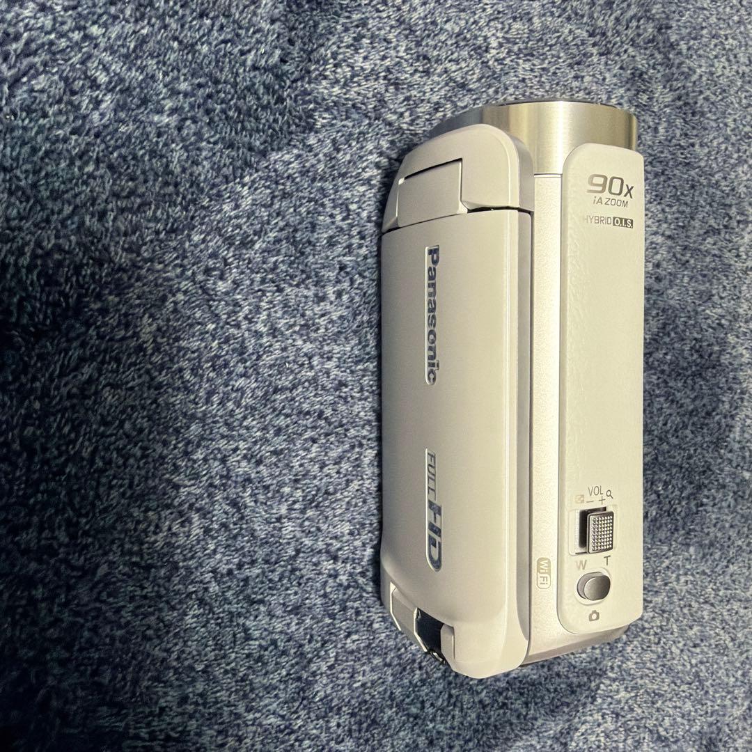 Y*i様 Panasonic HC-W590M ホワイト