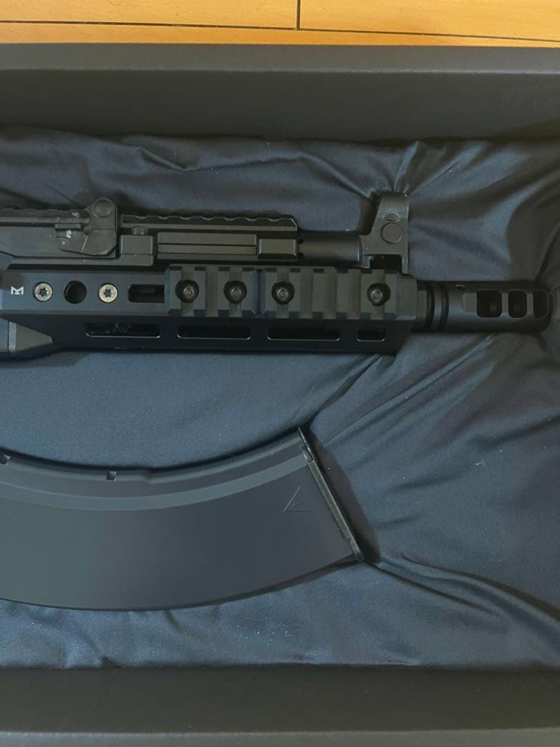 東京マルイ　AKX アサルトライフル　ガスブローバック　ガスガン　マガジン2個