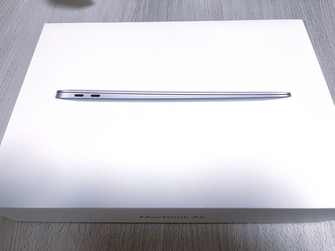 MacBook Air 2020 M1 / 1TB / 16GB / 13インチ