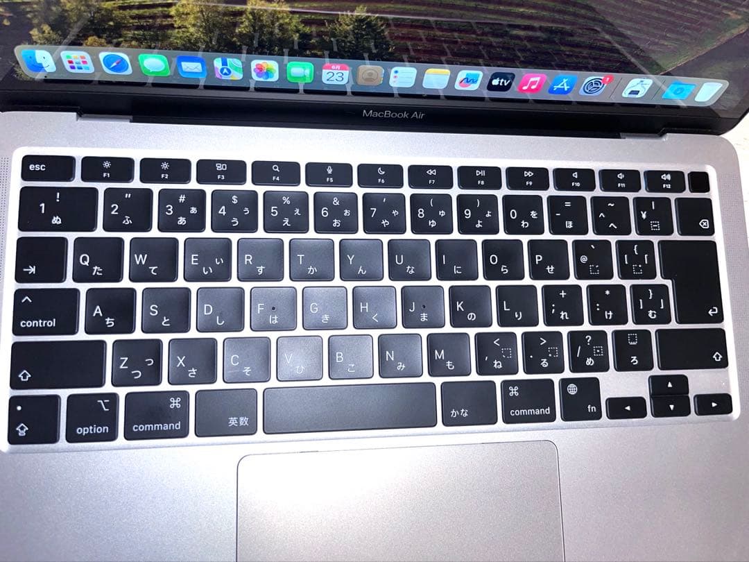 MacBook Air 2020 M1 / 1TB / 16GB / 13インチ