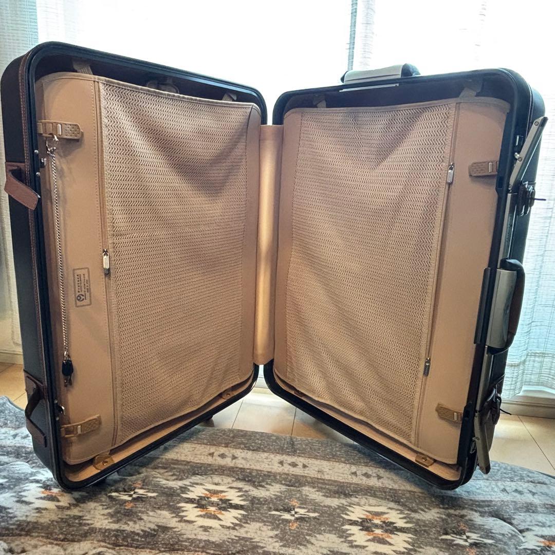 ProtecA プロテカ　TSA スーツケース キャリーケース　黒　大型　レザー