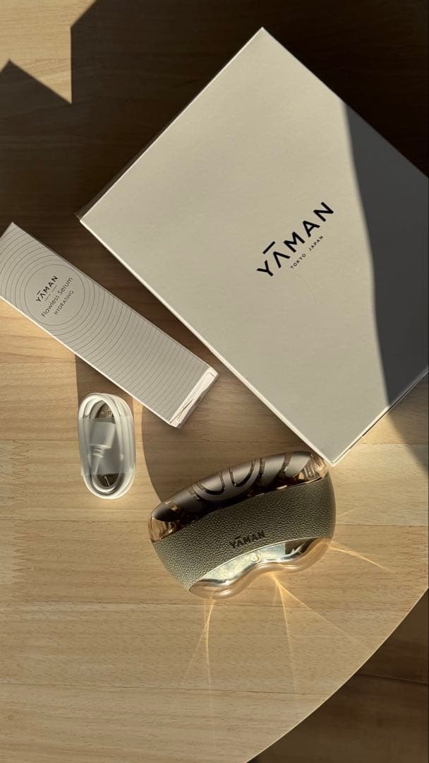 【年始限定】YAMAN リフトロジー　ゴールド・YJFD1N