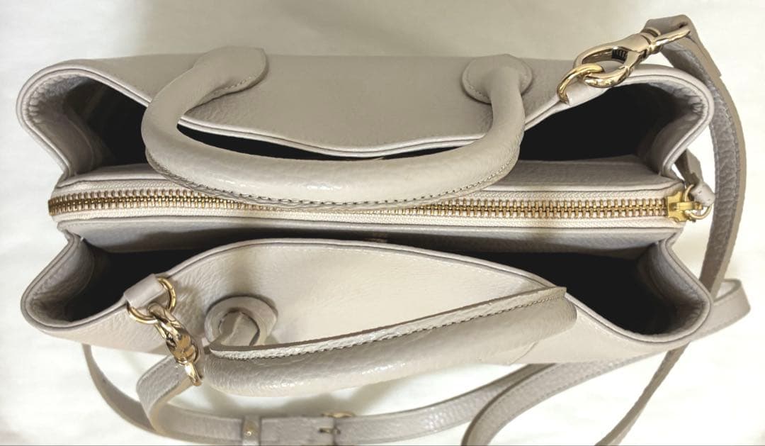 銀座かねまつ レザー ハンドバッグ ショルダーストラップ付き