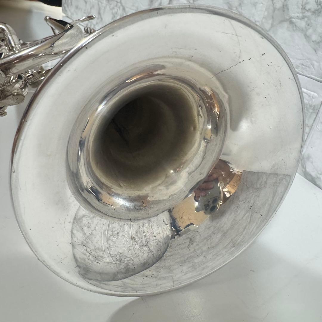 Bach バック　トランペット　TR-300 マウスピースミュート付き　管内洗浄