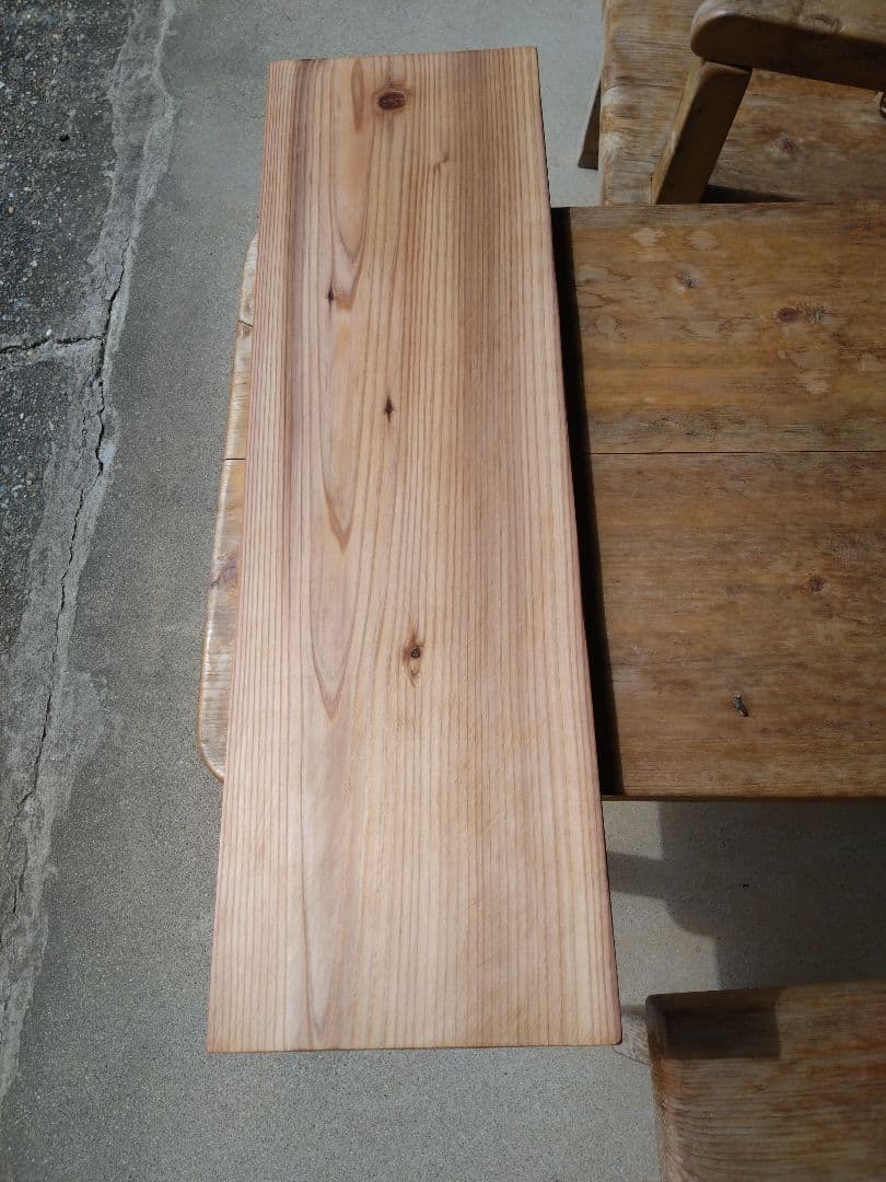 テレビ台➕️杉板　ケンケン❕