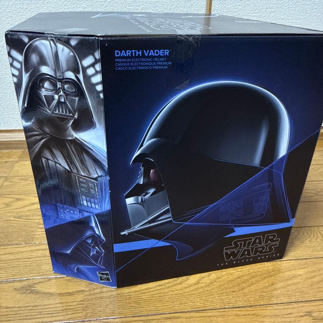 新品、未使用。ハズブロ ブラックシリーズ ダースベイダー ヘルメット