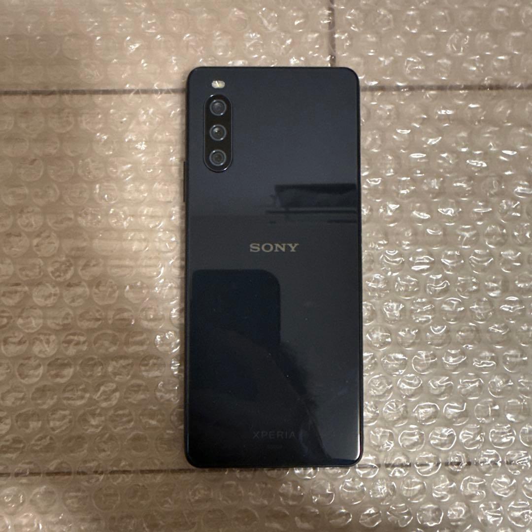 スマートフォン　Xperia SOG04