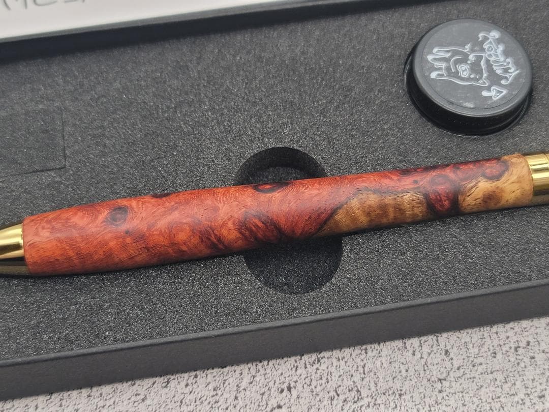 新品　こぶた工房　極上+花梨瘤　紅白　金金具　シャープペンシル0.5