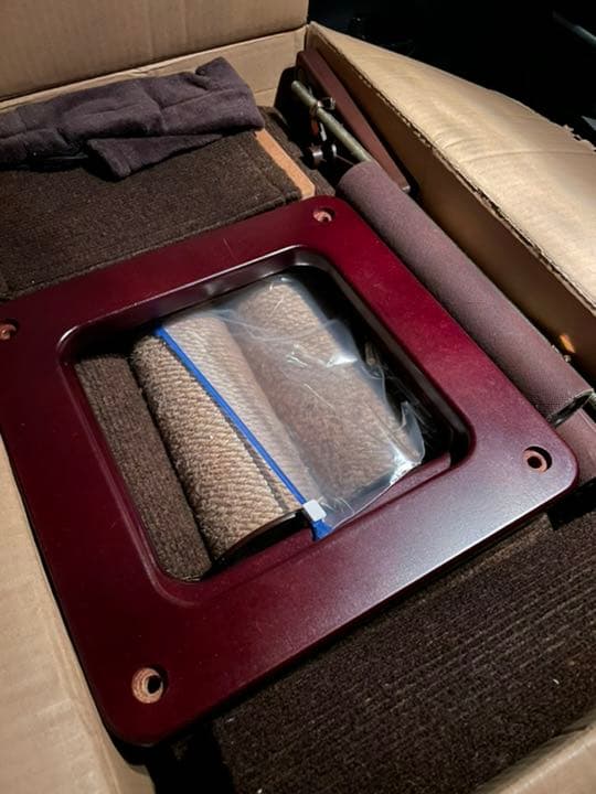 モダンルームスクラッチタワーシングル キャットタワー