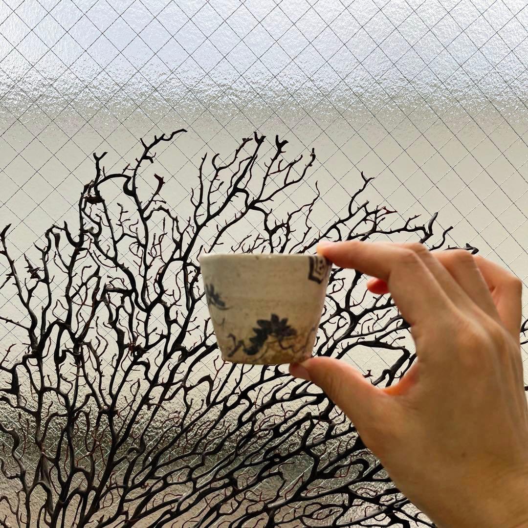 骨董　美濃焼　志野　織部　古陶　老松　六角　小振り　蕎麦猪口　湯呑み　１客