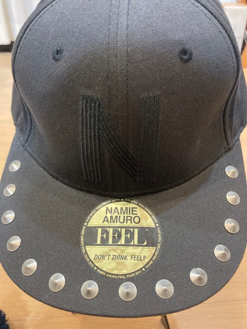 安室奈美恵　FEELライブグッズ　ニット帽　キャップ3点セット