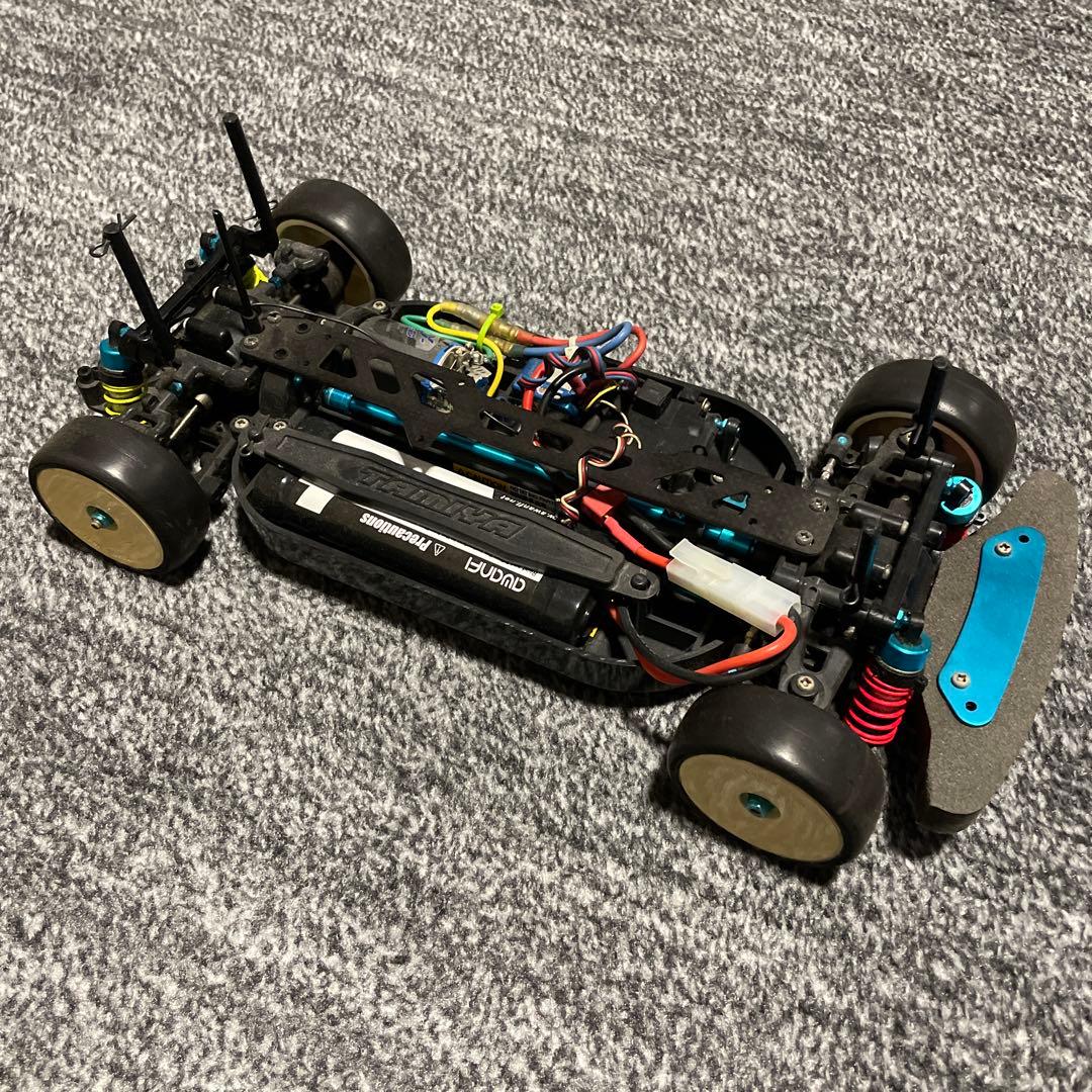 ホビーラジコン シャーシ カーボンバー付き