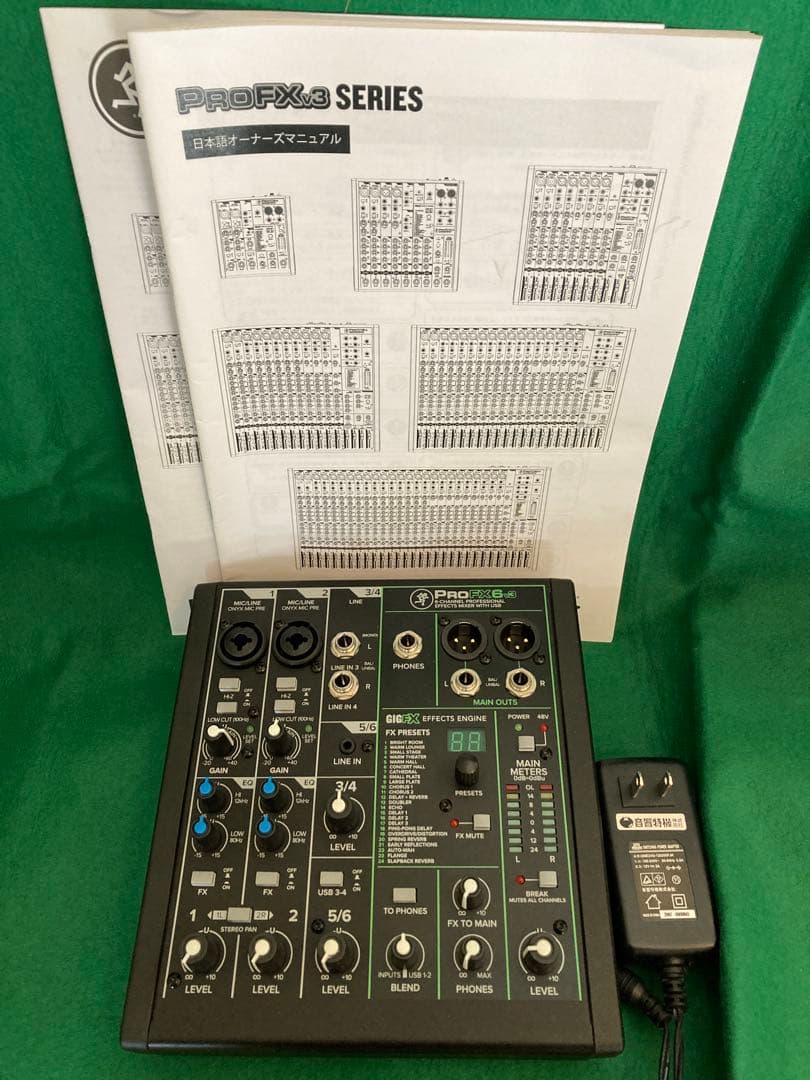 □ マッキーMackie Pro FX6v3 アナログミキサー