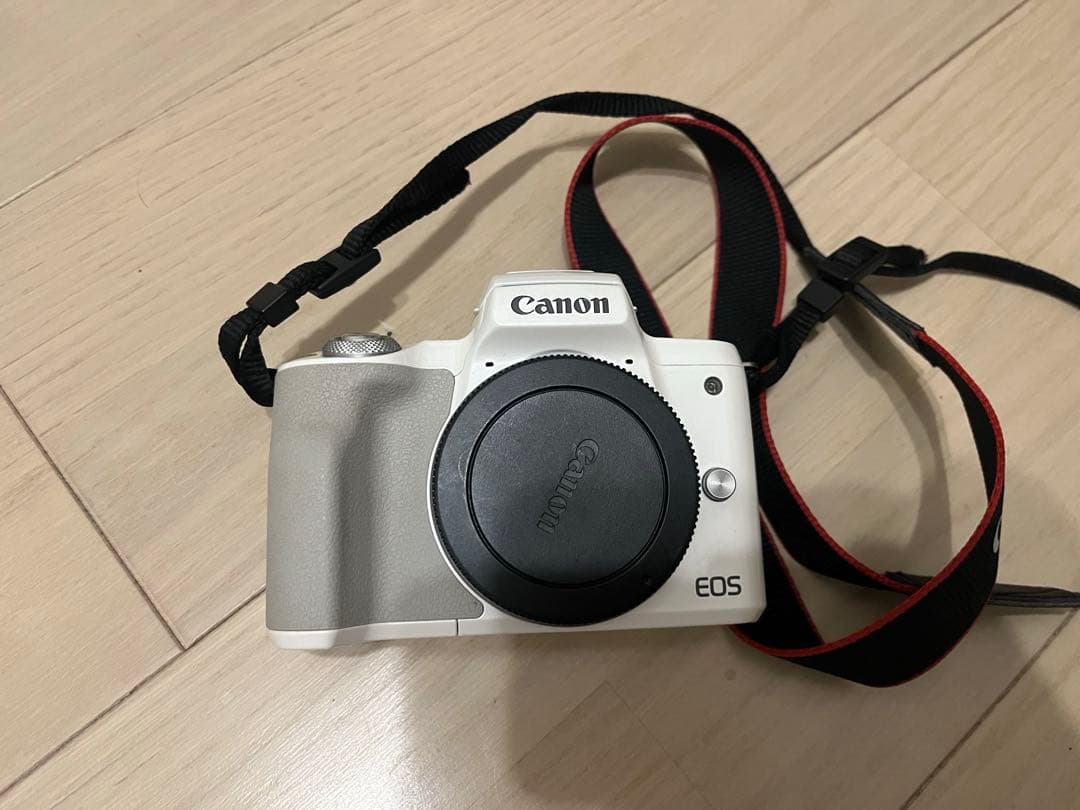 Canon EOS Kiss M カメラ ミラーレス一眼
