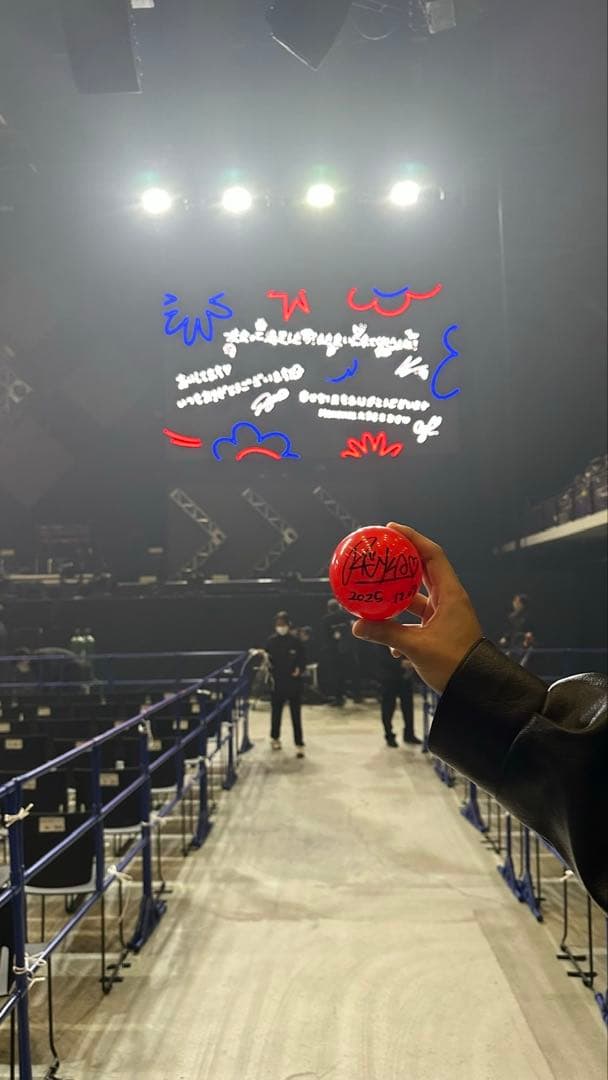 BABYMONSTER RUKA サインボール