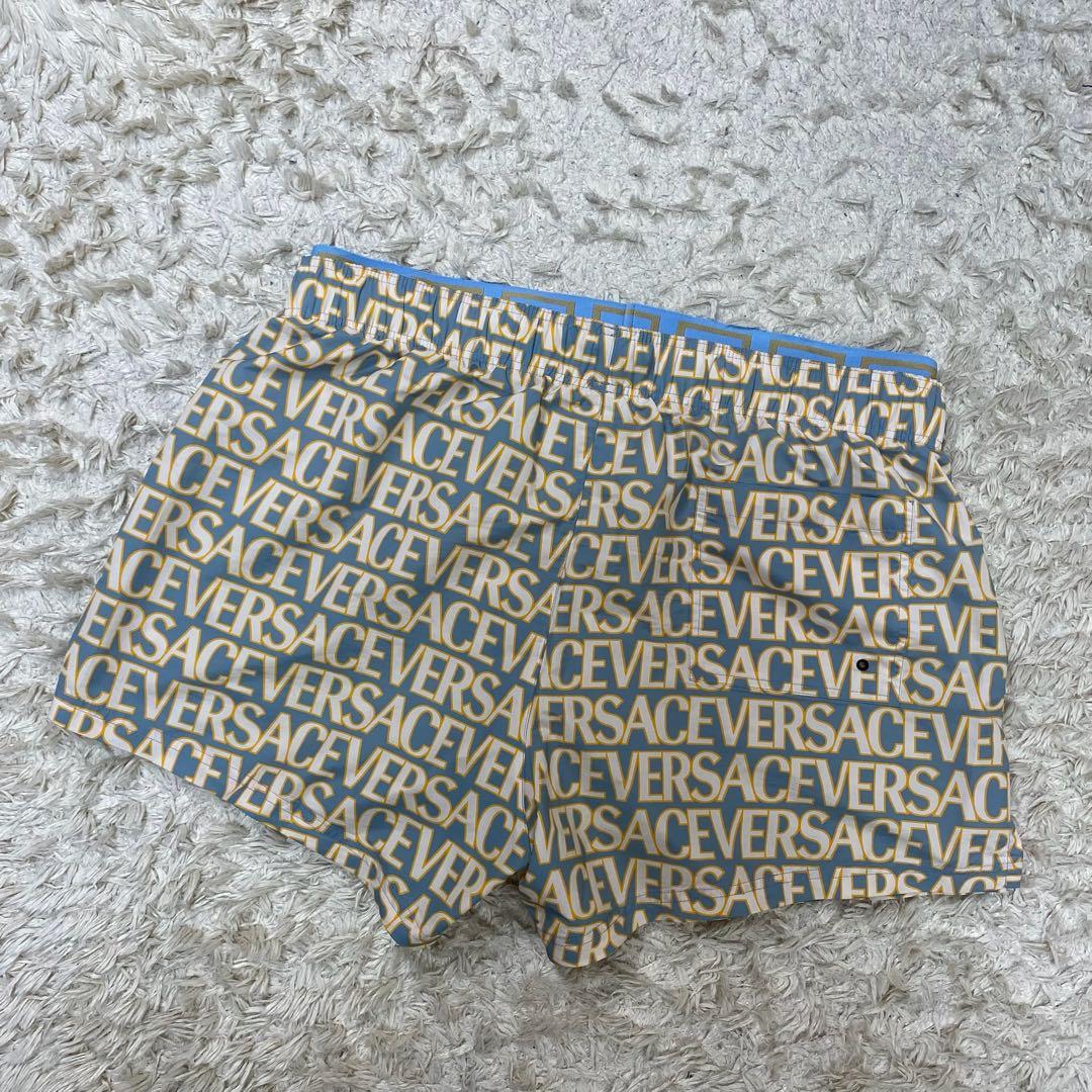 ヴェルサーチェ リブレイヤードロゴ総柄ナイロンハーフパンツ　水着　6