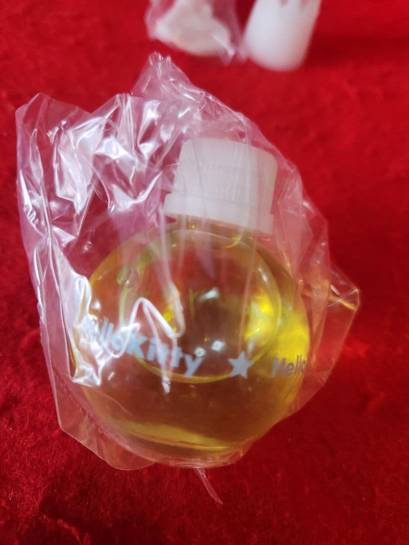 サンリオ　キティ　カー フレグランス　８種