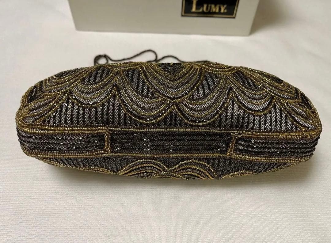 LUMY はしもと 皇室御用達 ビーズバッグ パーティーバッグ 美品 箱付き