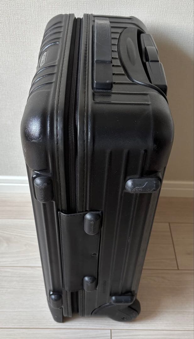 RIMOWA リモワ　サルサ 2輪 キャリーケース機内持込OK