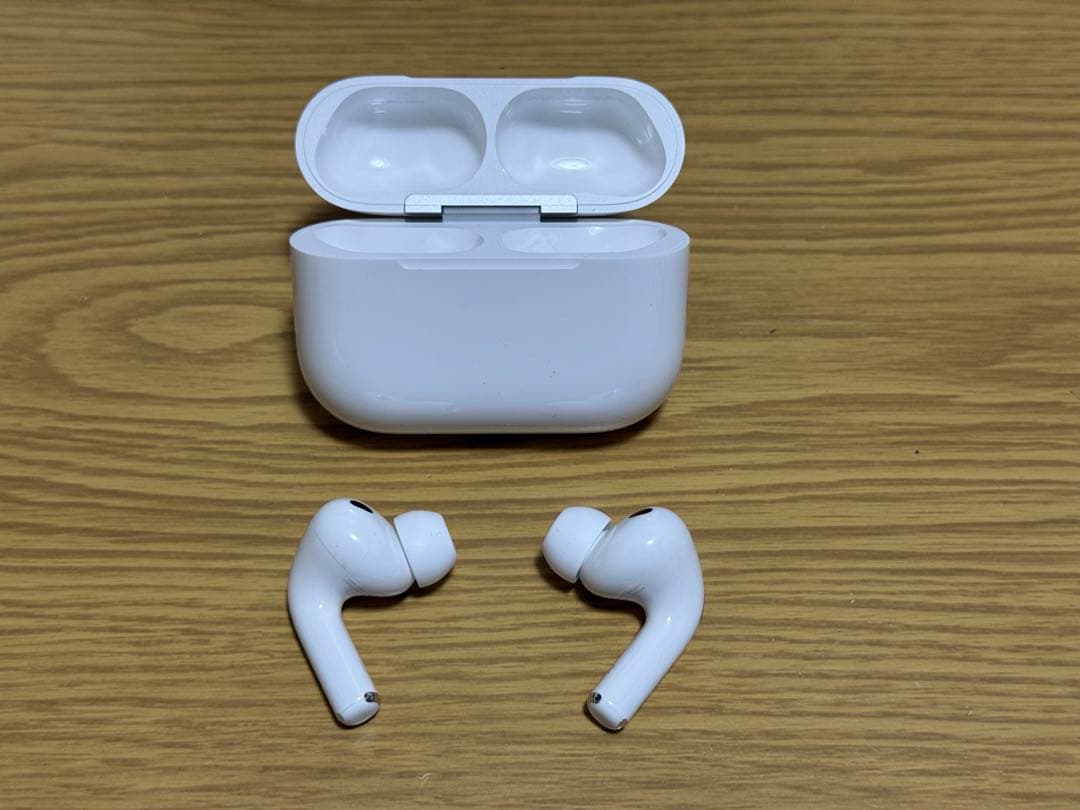 【美品】AirPods Pro3 本体