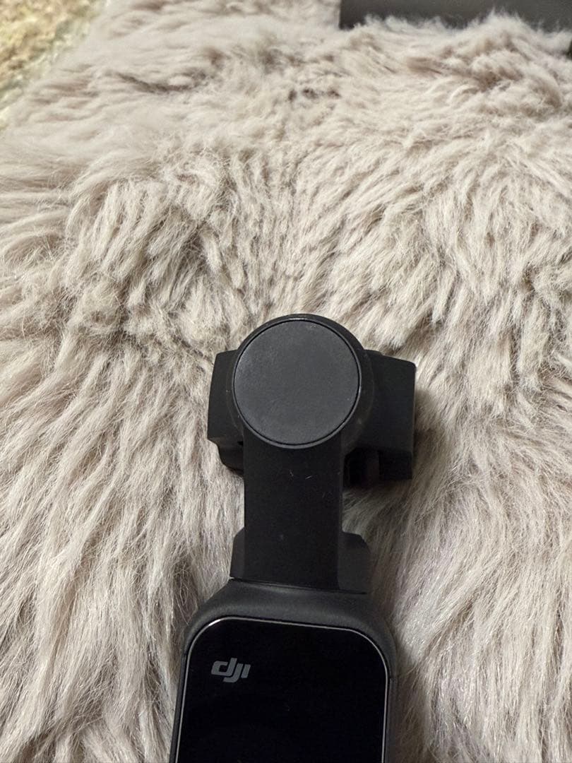 「ほぼ未使用」DJI POCKET 2 CREATOR コンボ 充電ケース付き