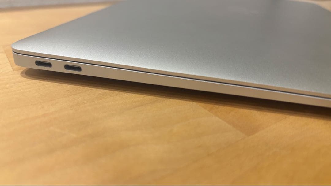 MacBook Air 13インチ 2019 シルバー