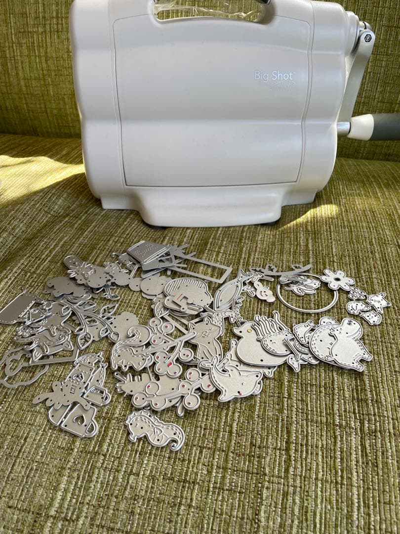 Big Shot ダイカットマシン　シジックス カッティングダイ