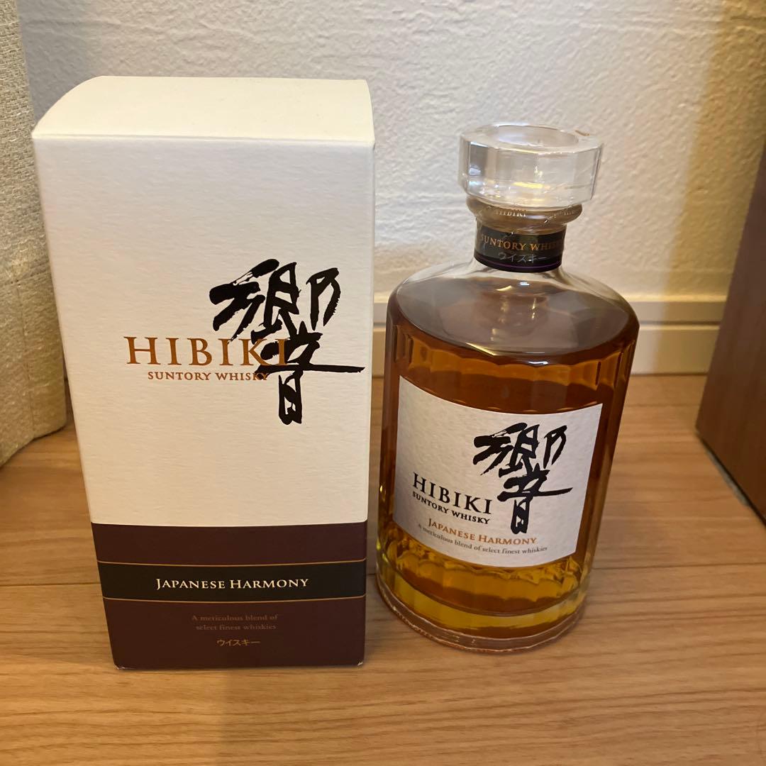 【未開栓・箱付き】サントリー 響 ジャパニーズハーモニー 700ml