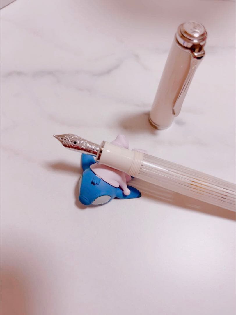 ペリカン　スーべレーンM605ホワイトストライプ　細字