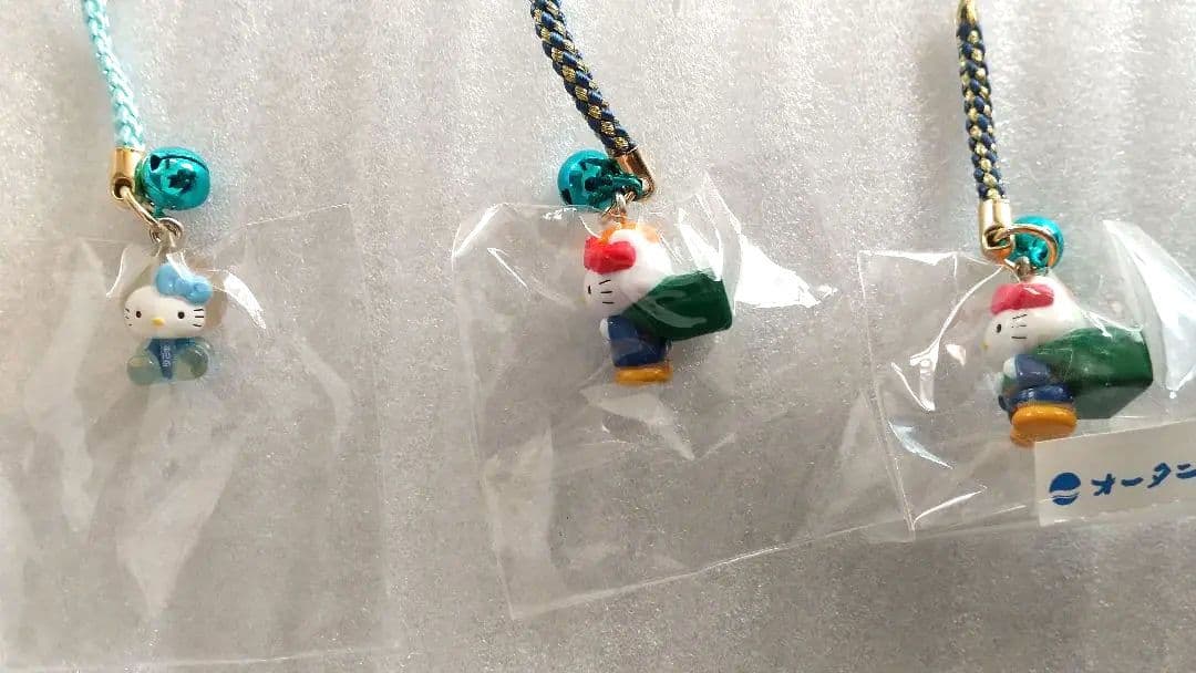 【未使用品】ハローキティ 地域限定ストラップ 12個セット